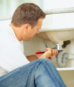 Plumber in Morgan Hill CA fixes a sink leak